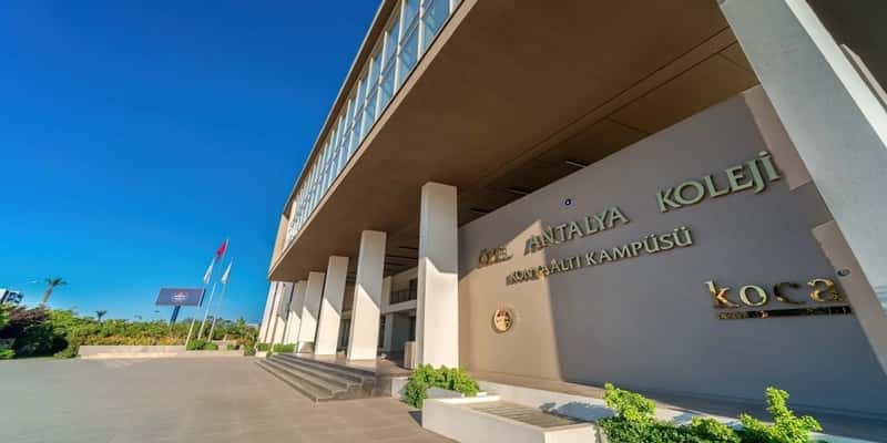 Özel Antalya Koleji kampüsü
